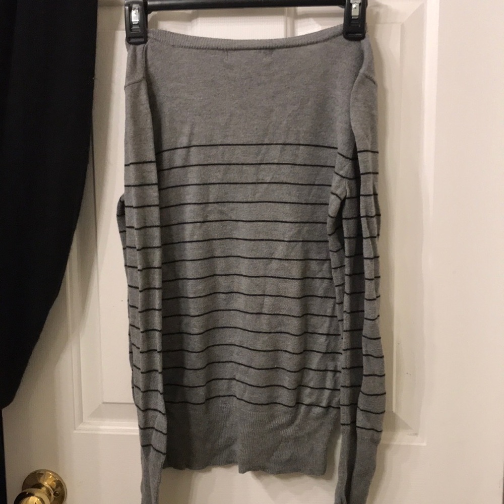 Mossimo warm comfy v-neck layering sweater xs! - Picture 4 of 4